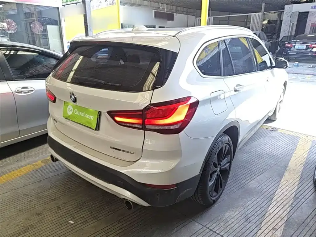 BMW X1 2021 из CN, фото 3
