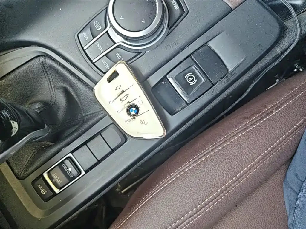 BMW X1 2021 из CN, фото 4