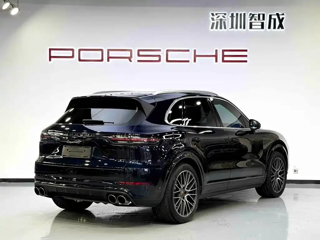 Porsche Cayenne — фото 4