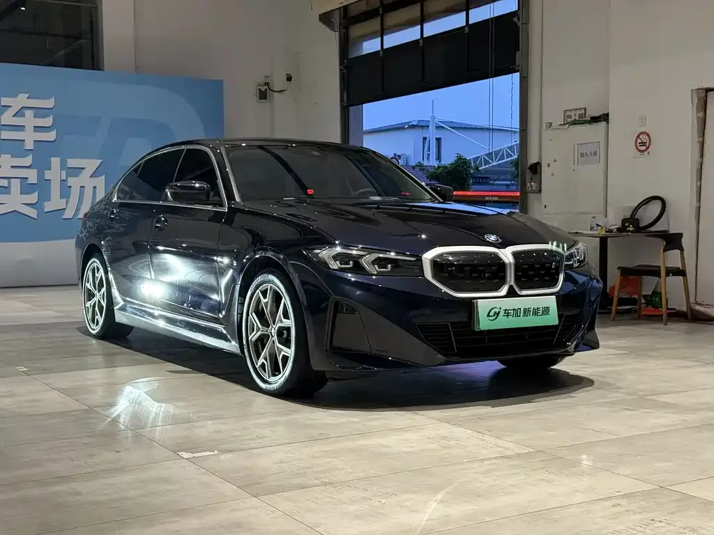 BMW i3 — фото 5