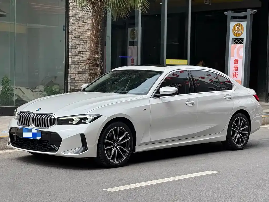 BMW 3 Series — фото 1