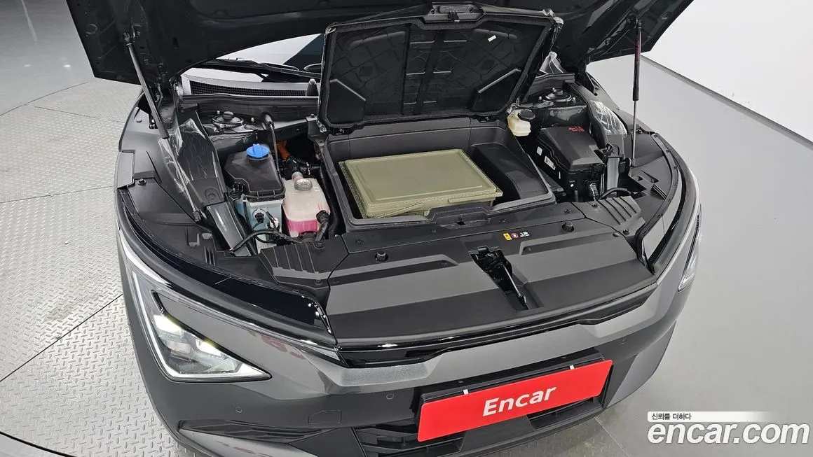 Kia EV6 — фото 8
