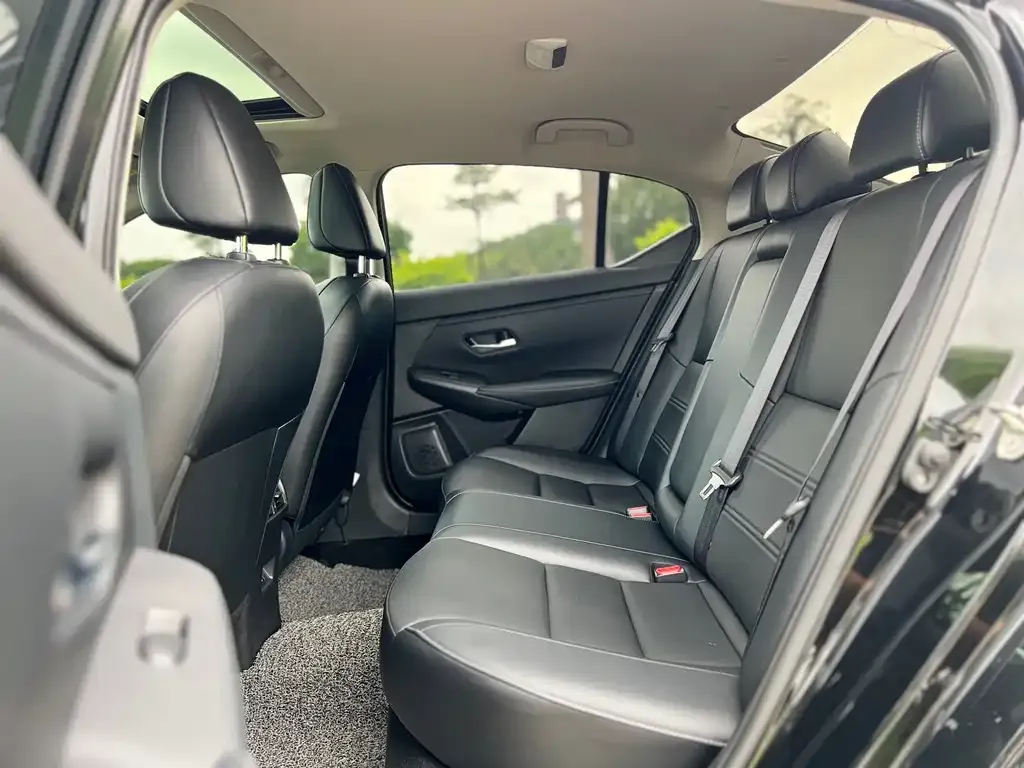 Nissan Sylphy 2022 из CN, фото 3