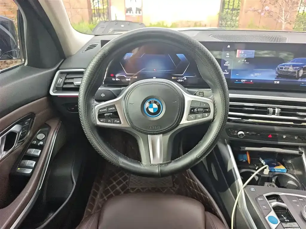 BMW i3 2023 из CN, фото 9