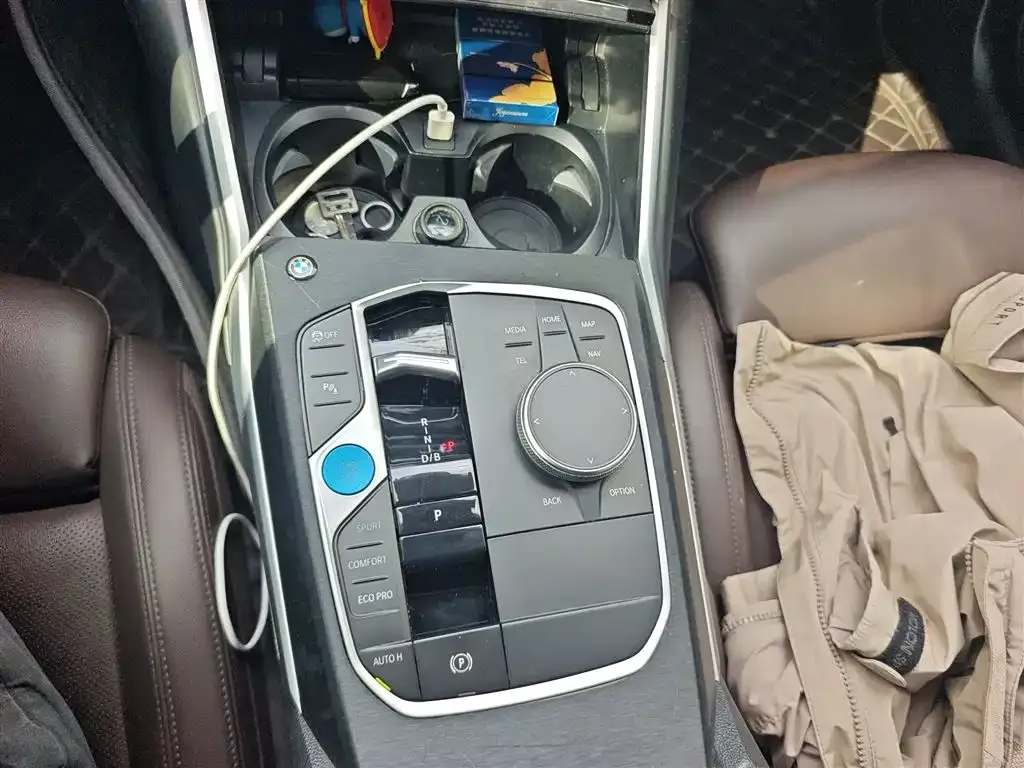 BMW i3 2023 из CN, фото 8