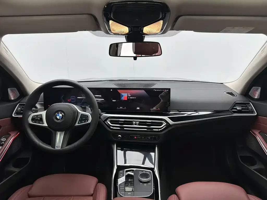 BMW 3 Series 2023 из CN, фото 2