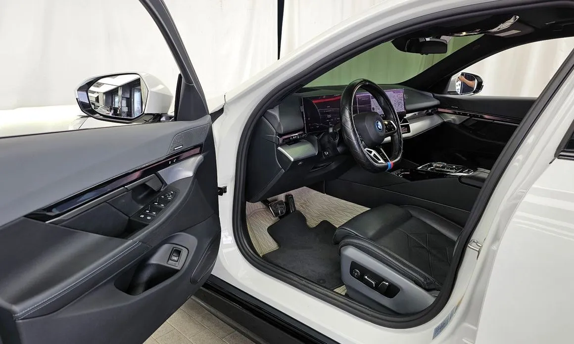 BMW i5 2024 из KR, фото 7