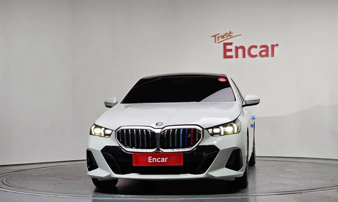 BMW i5 2024 из KR, фото 5