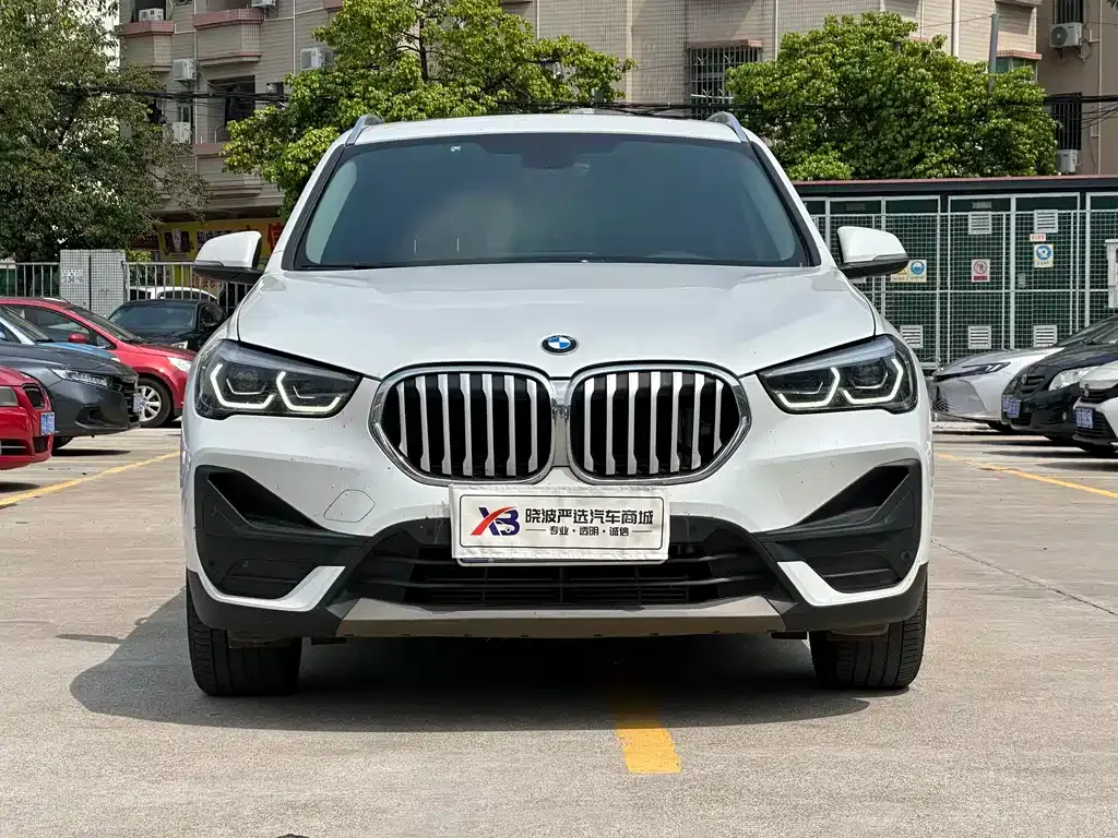 BMW X1 — фото 4