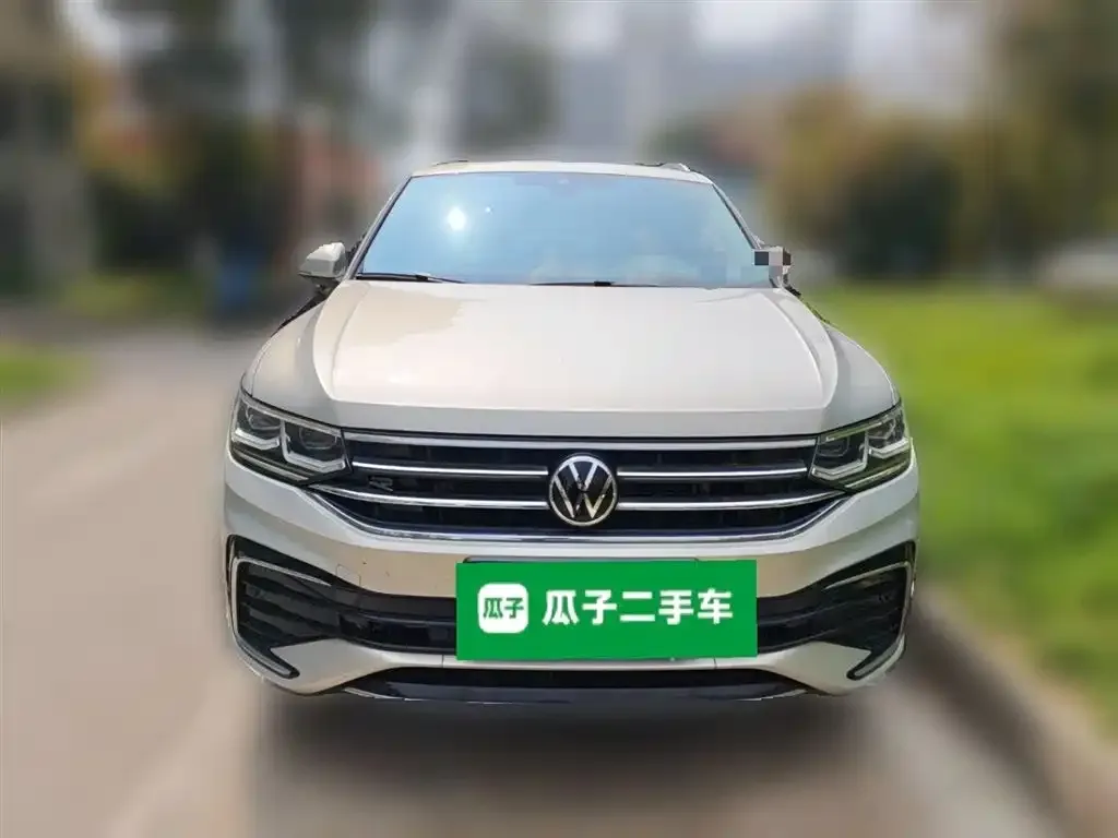 Volkswagen Tiguan L 2022 из CN, фото 2