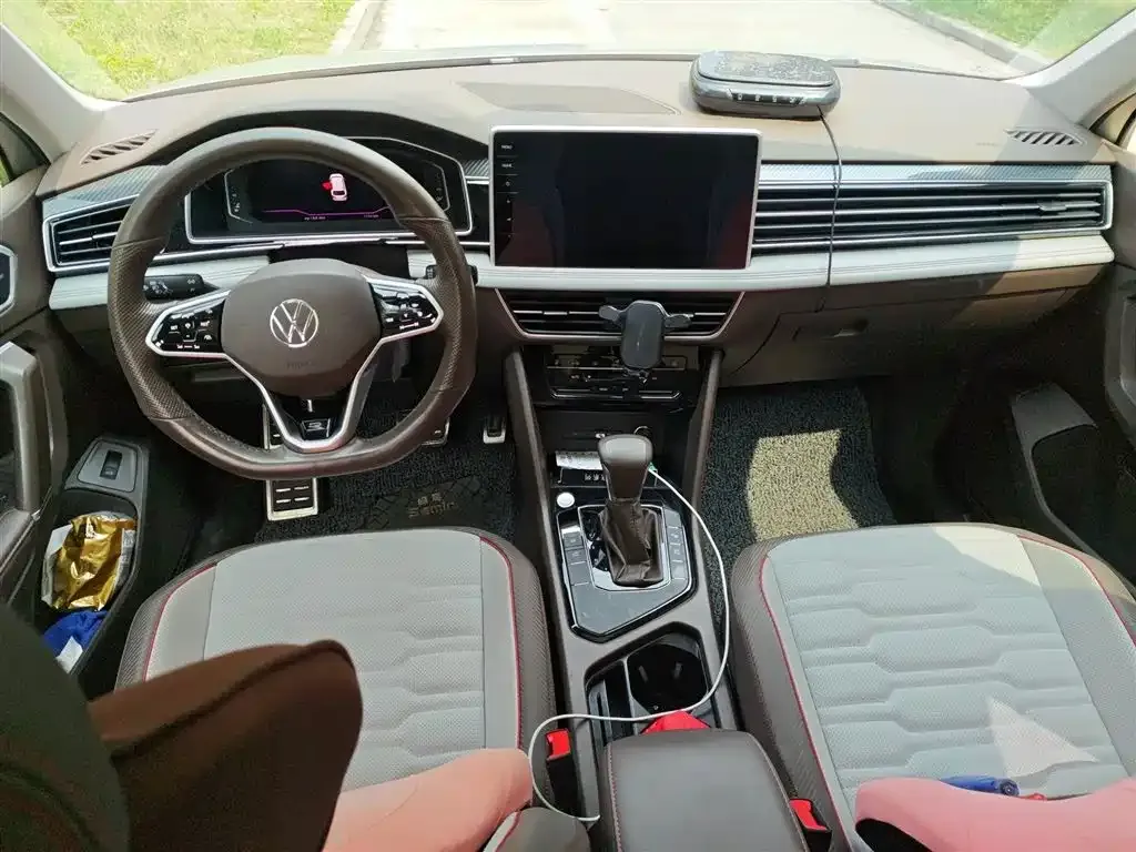 Volkswagen Tiguan L 2022 из CN, фото 7