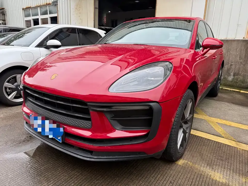 Porsche Macan — фото 1