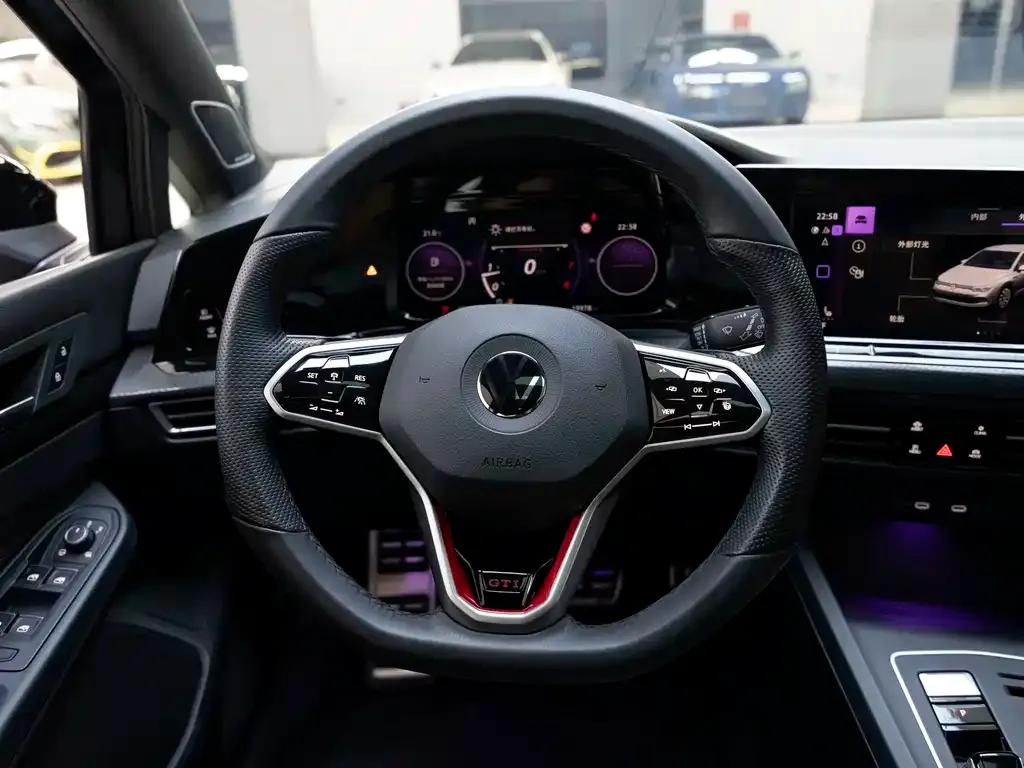 Volkswagen Golf GTI 2024 из CN, фото 8