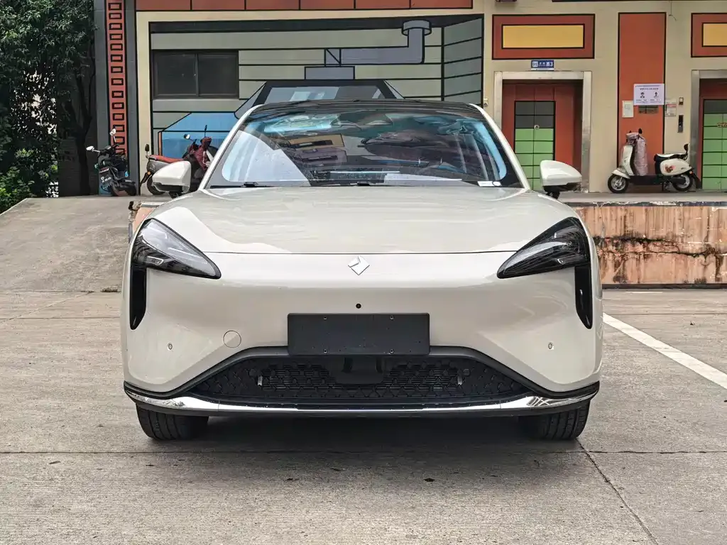 Baojun Yunhai 2025 из CN, фото 4