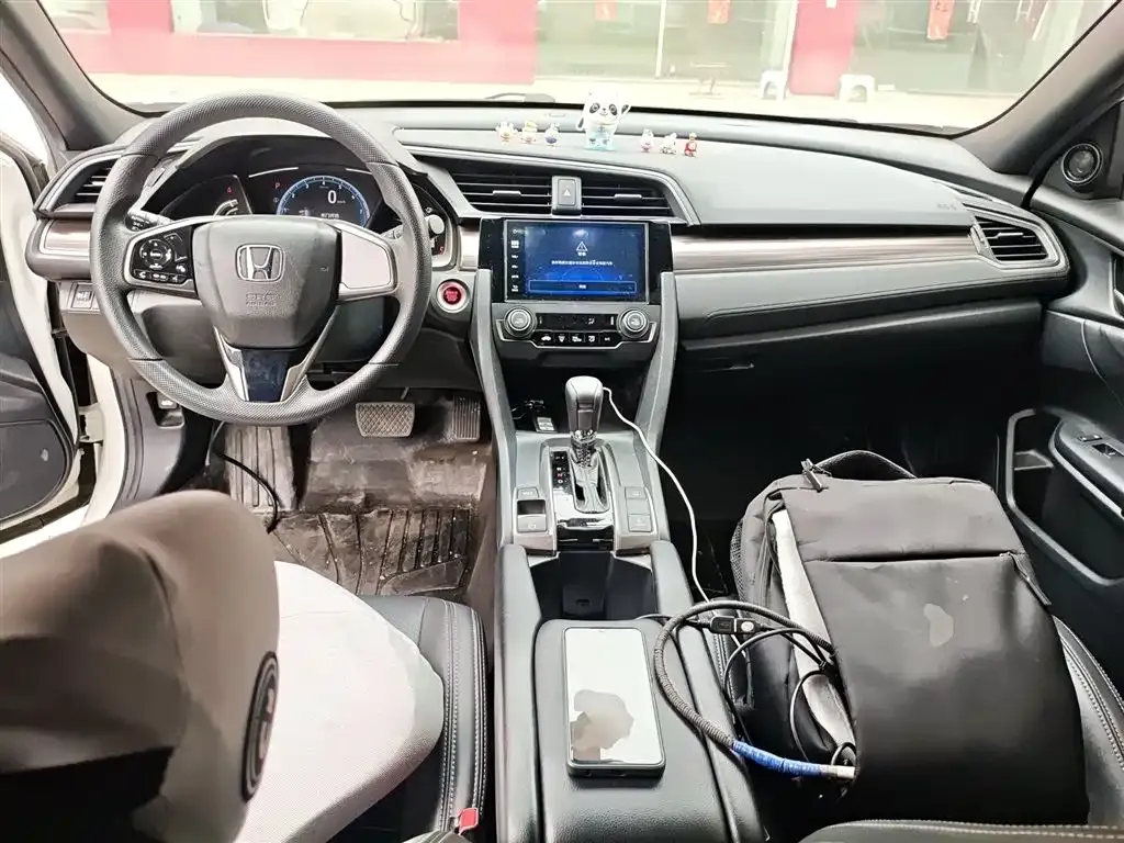 Honda Civic — фото 9