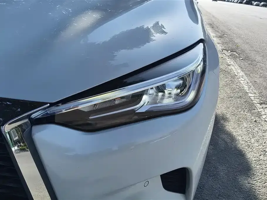 Infiniti QX50 2022 из CN, фото 9