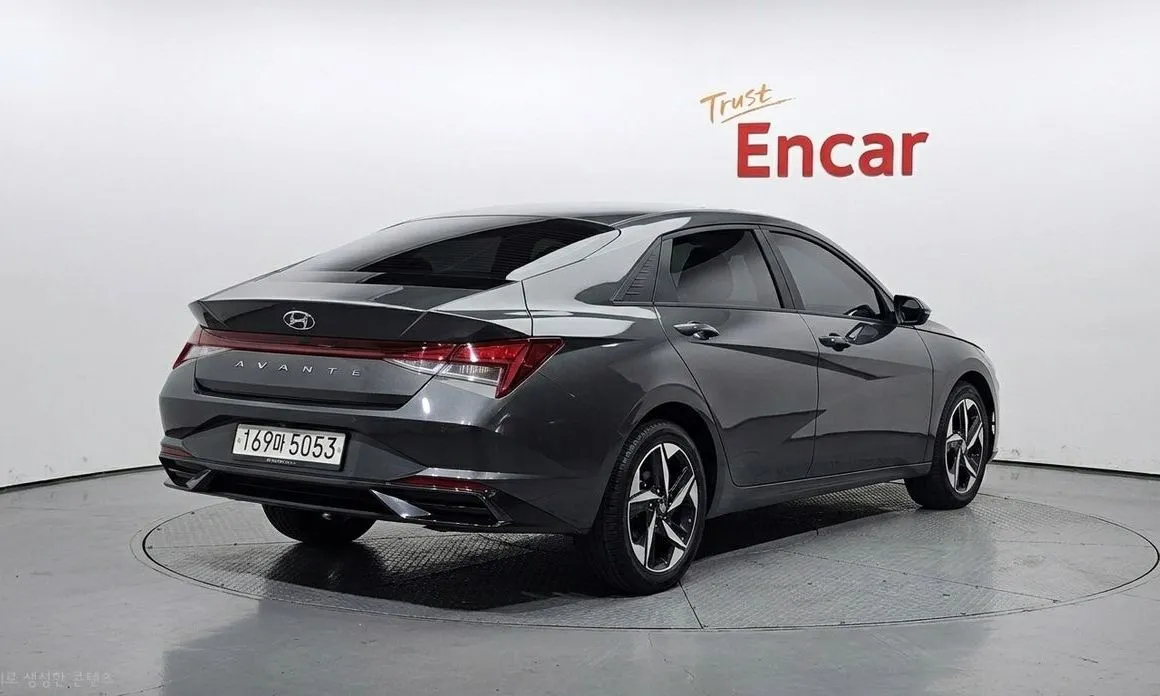 Hyundai AVANTE — фото 2