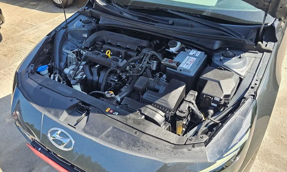 Hyundai AVANTE — фото 9