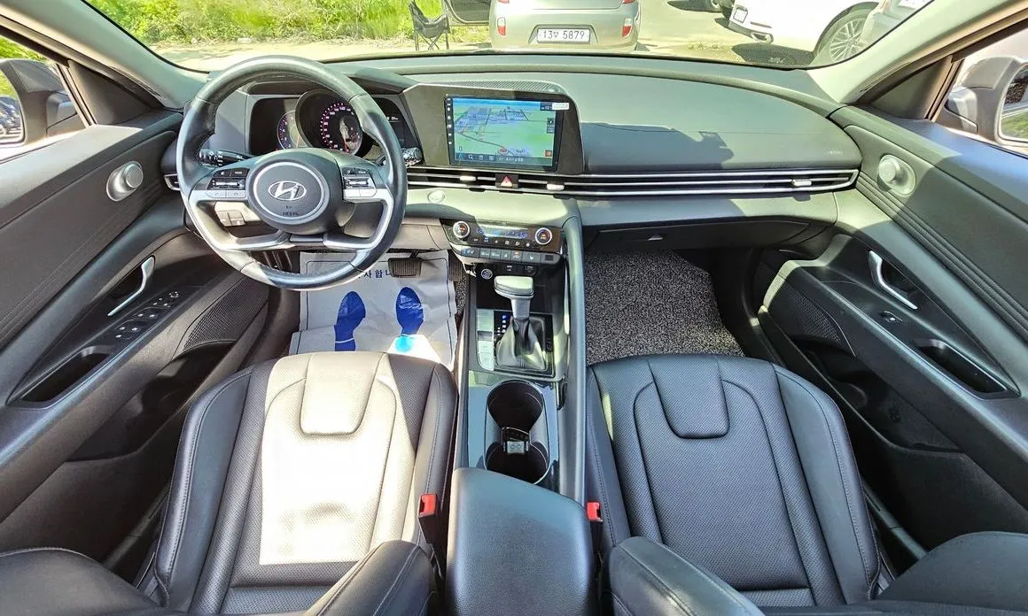 Hyundai AVANTE — фото 4