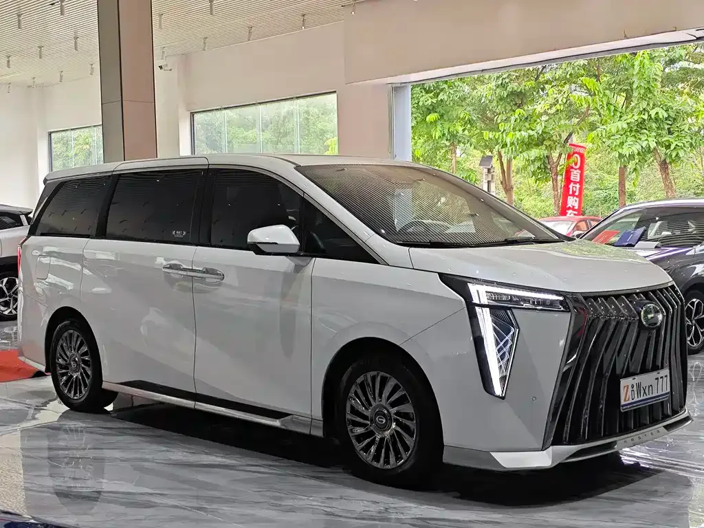 GAC Motor Trumpchi M8 — фото 7