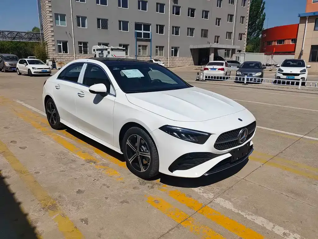 Mercedes-Benz A-Class — фото 3