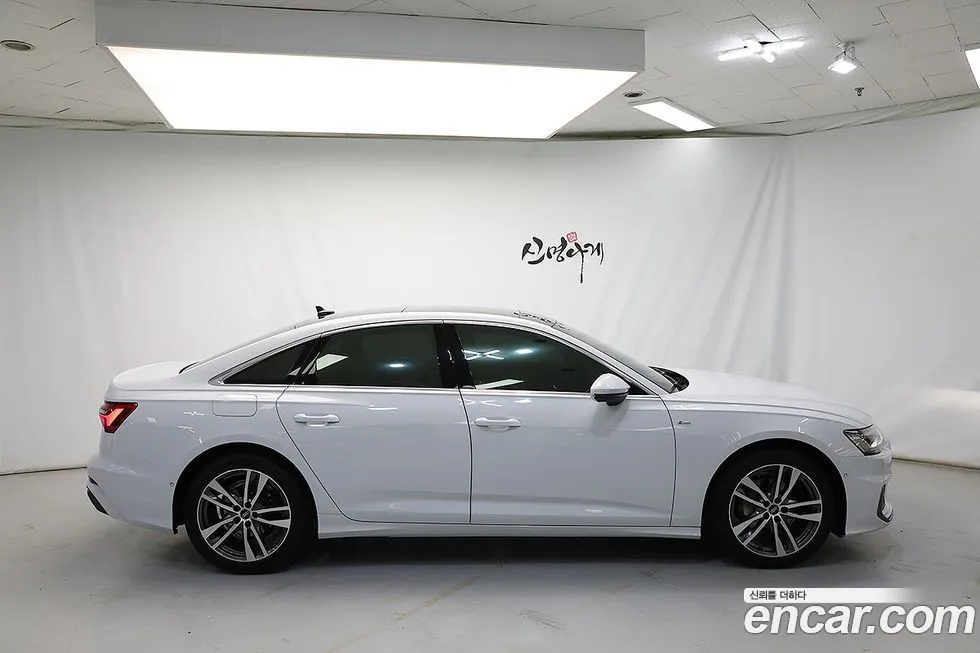 Audi A6 — фото 2