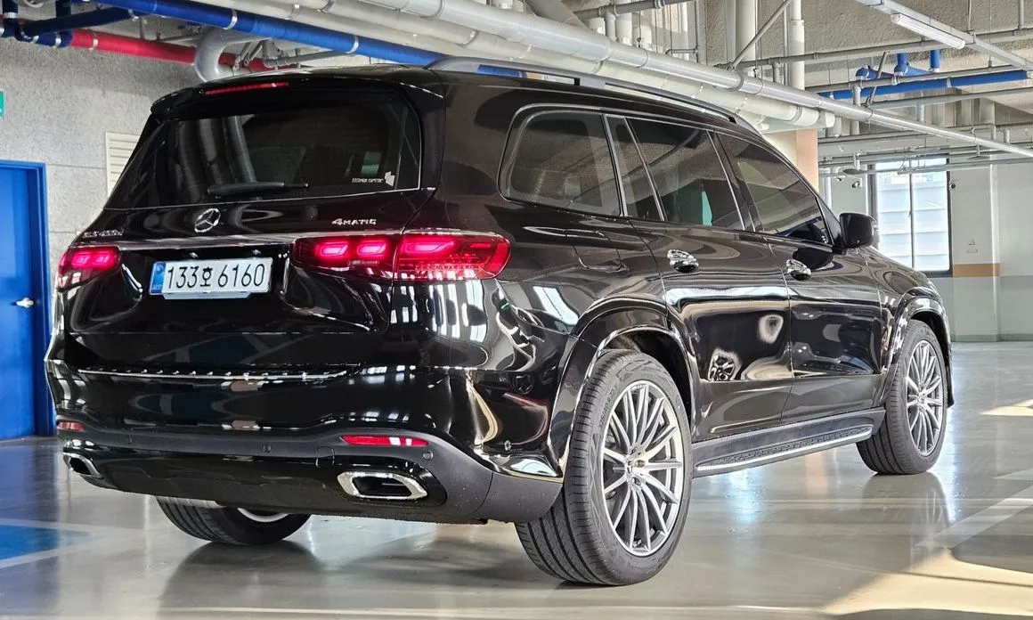 Mercedes-Benz GLS-Class — фото 8