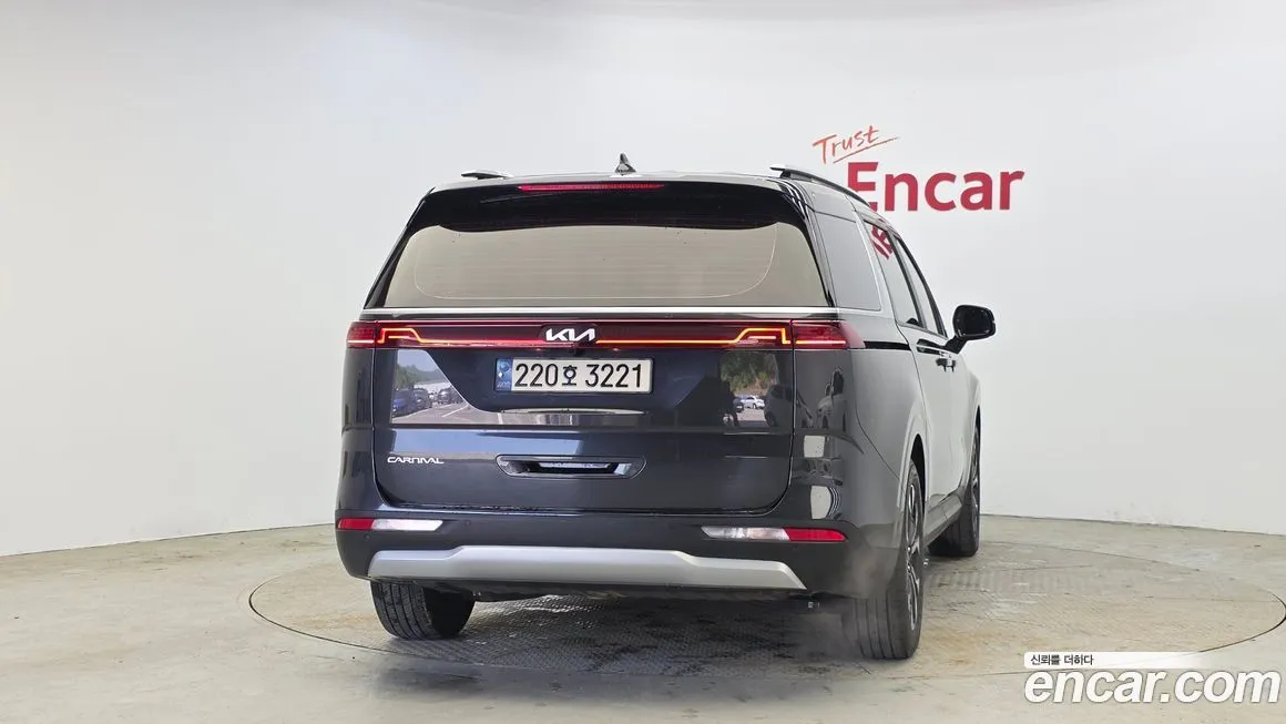 Kia Carnival 2023 из KR, фото 3