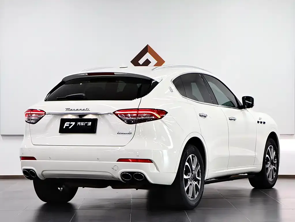 Maserati Levante 2023 из CN, фото 9