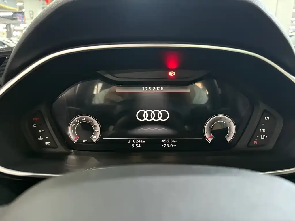 Audi Q3 — фото 2