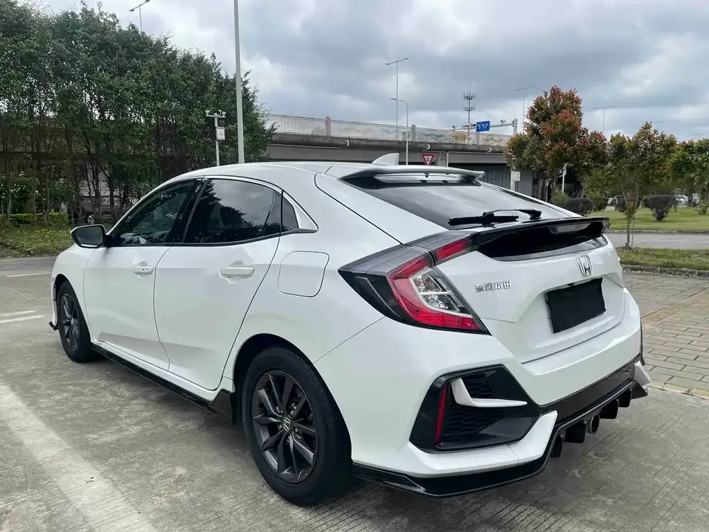 Honda Civic — фото 5