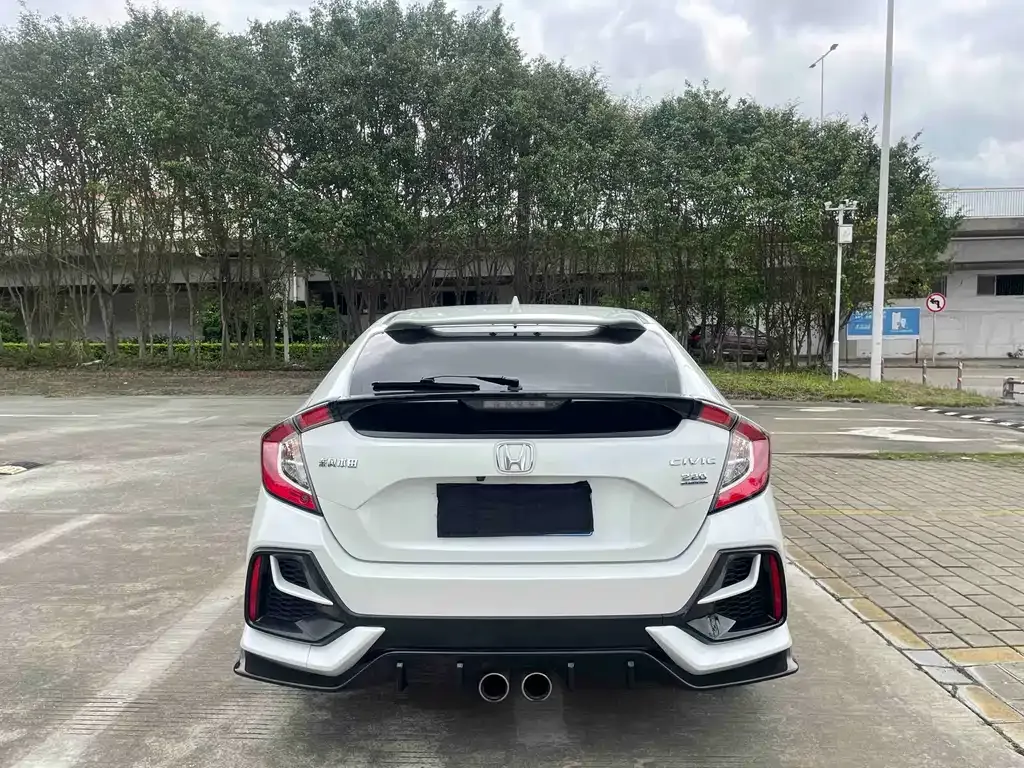 Honda Civic — фото 8