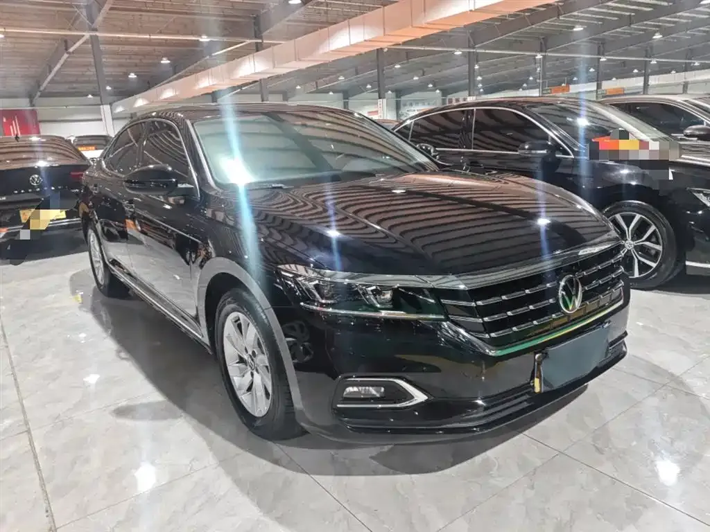 Volkswagen Passat — фото 5