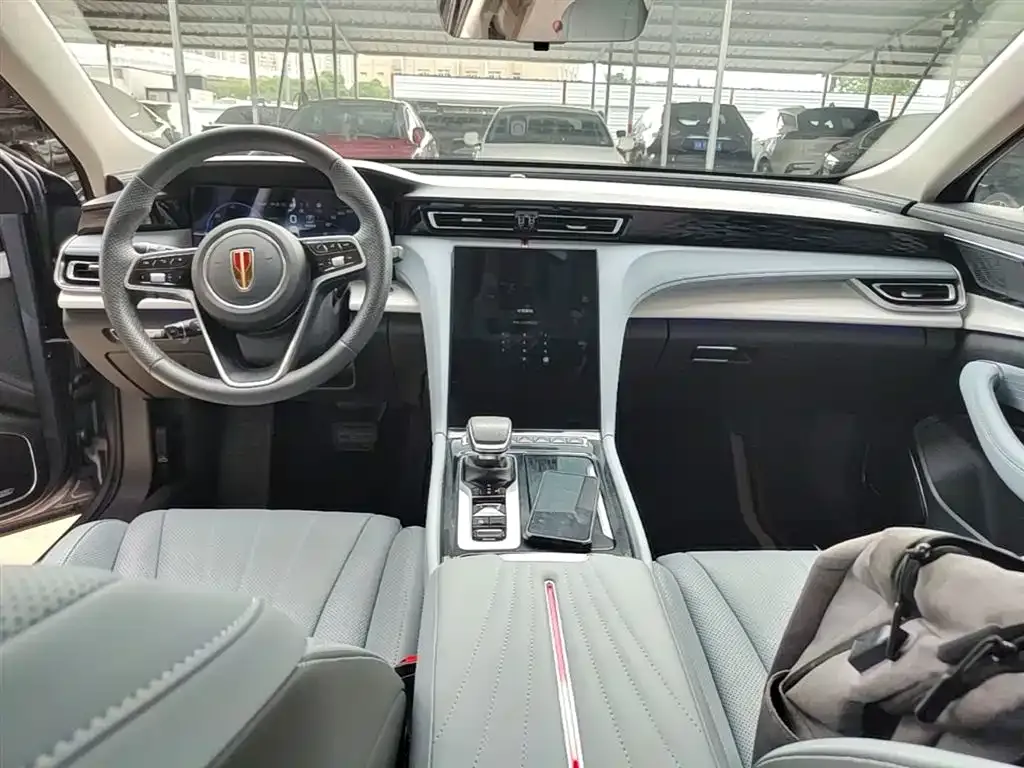 Hongqi H5 PHEV 2025 из CN, фото 8