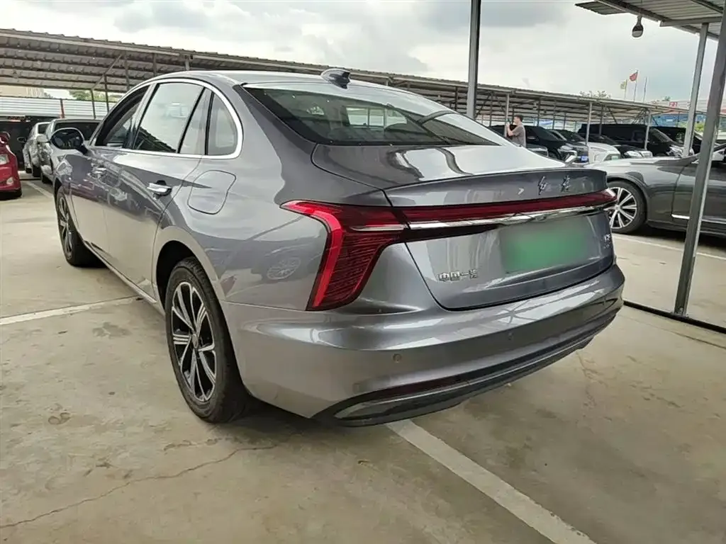 Hongqi H5 PHEV 2025 из CN, фото 7