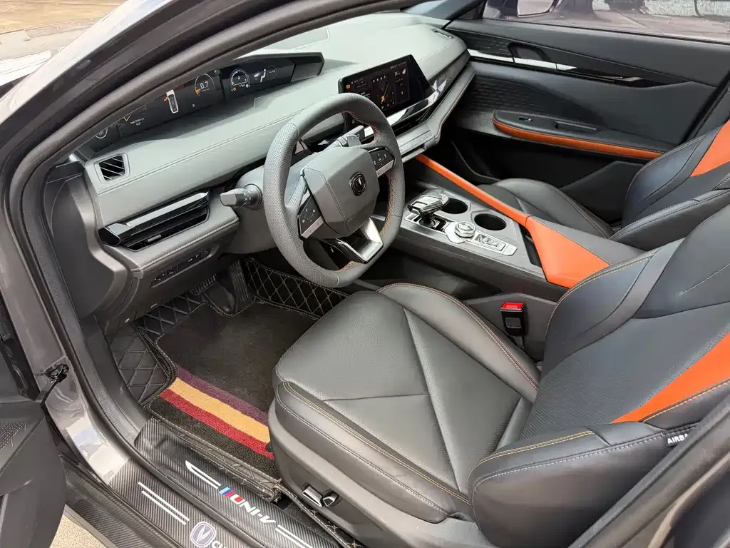 Changan UNI-V 2023 из CN, фото 10
