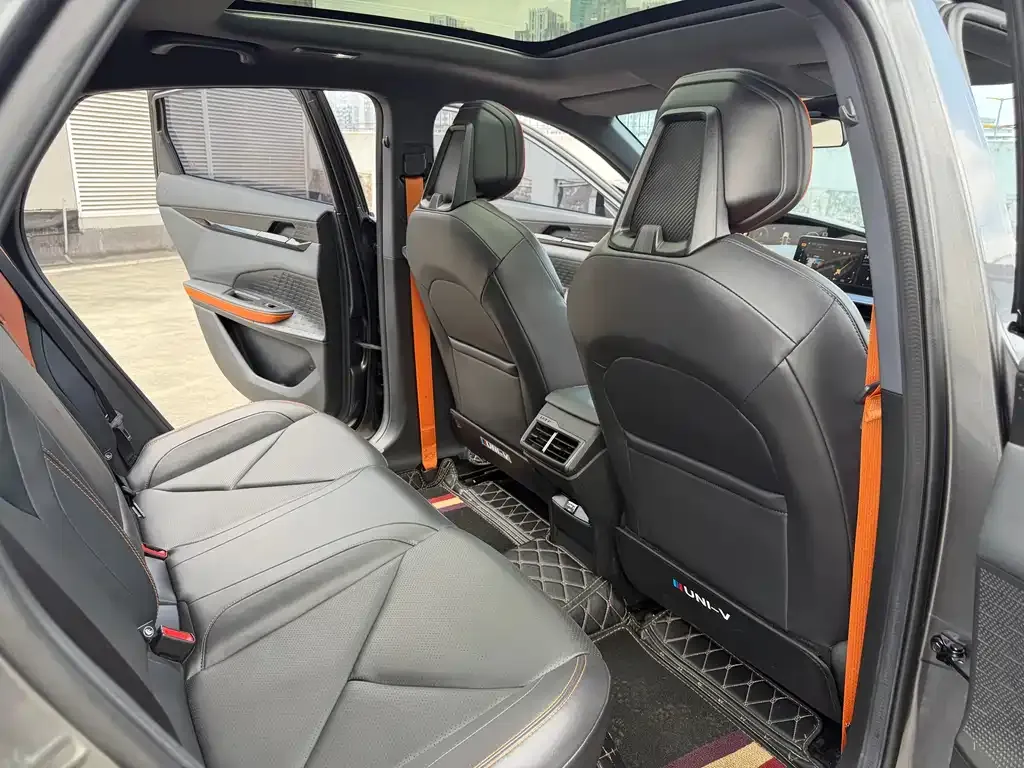 Changan UNI-V 2023 из CN, фото 9