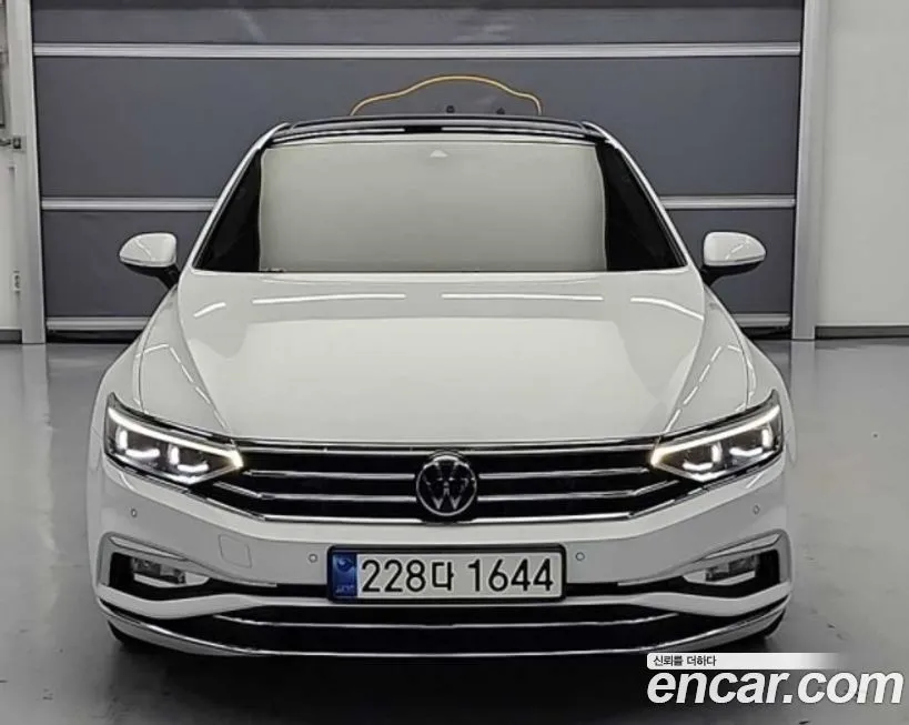 Volkswagen Passat — фото 9