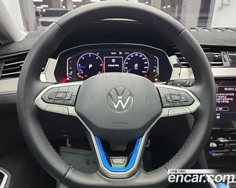 Volkswagen Passat — фото 4