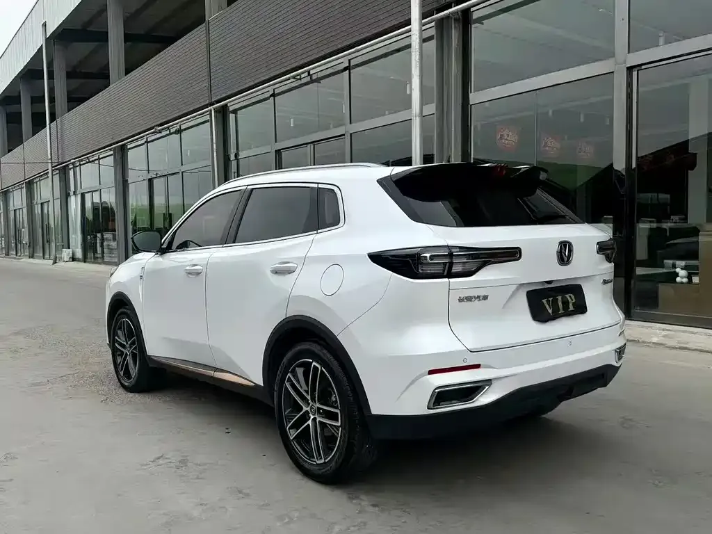 Changan CS55PLUS — фото 10