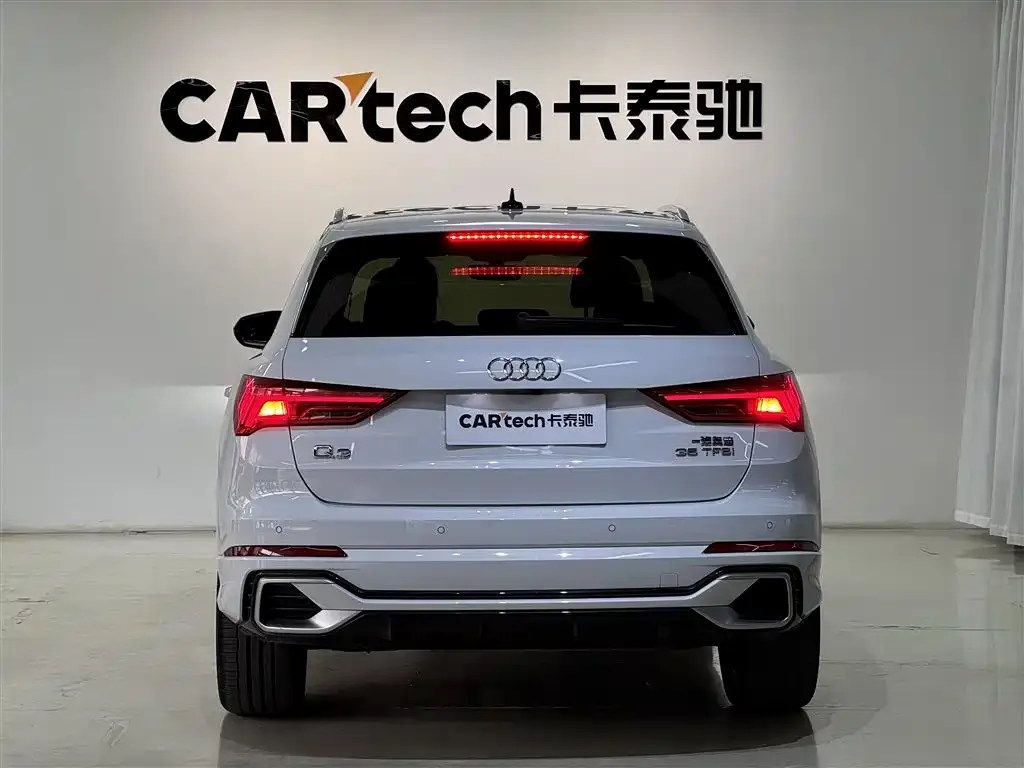 Audi Q3 — фото 2