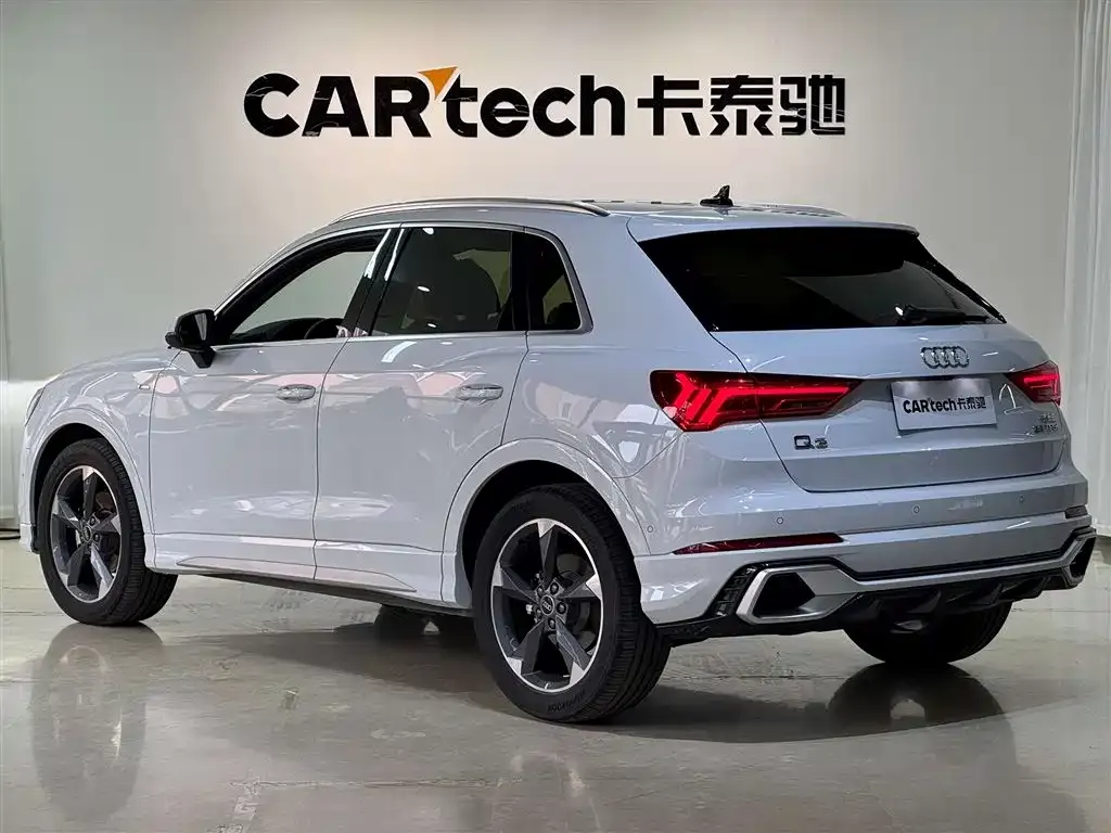 Audi Q3 — фото 6