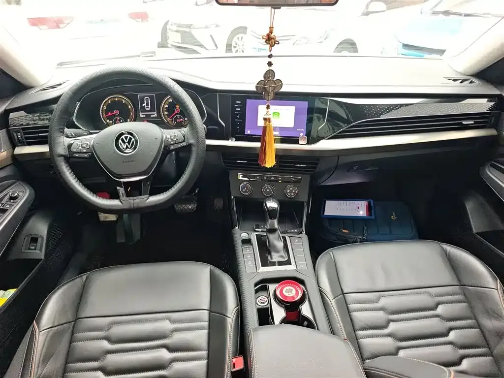 Volkswagen Passat — фото 5