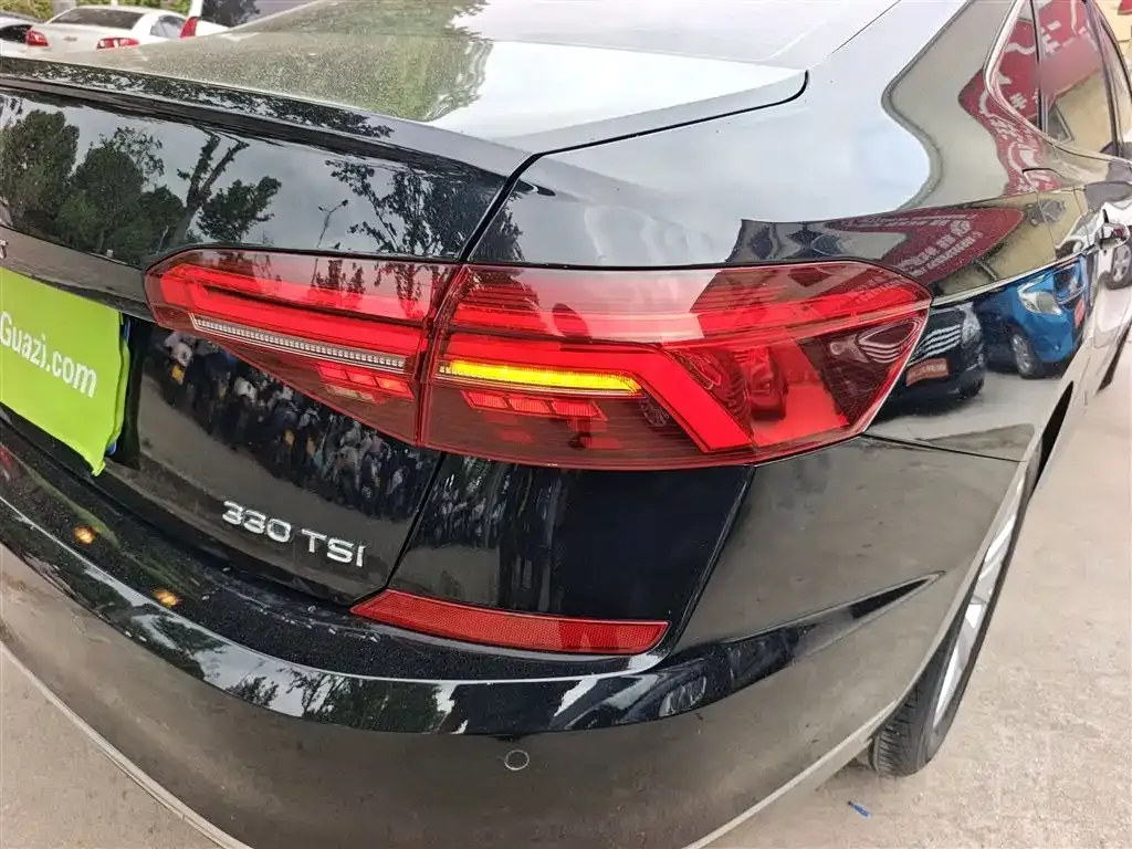 Volkswagen Passat — фото 6