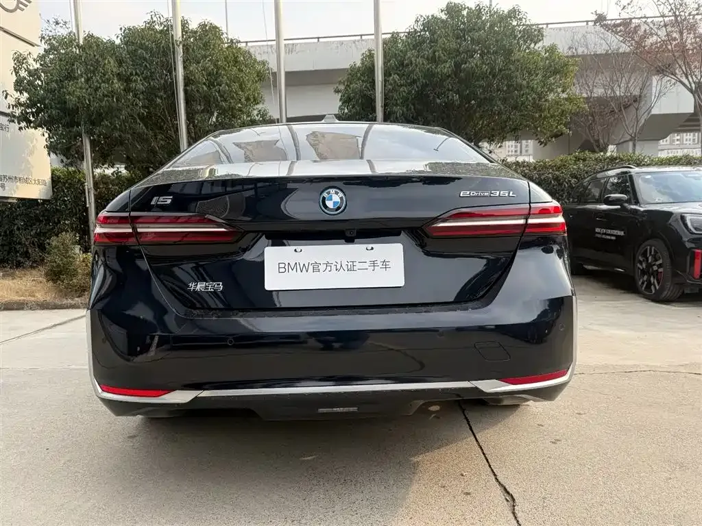 BMW i5 2025 из CN, фото 6