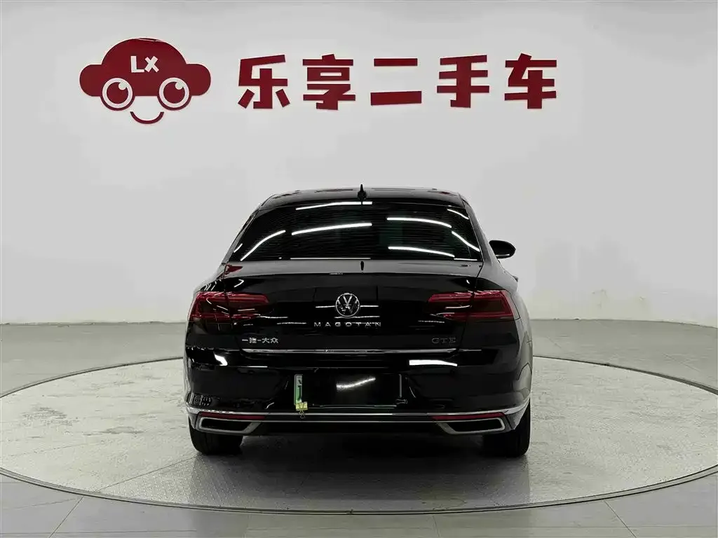 Volkswagen Magotan GTE PHEV 2022 из CN, фото 10