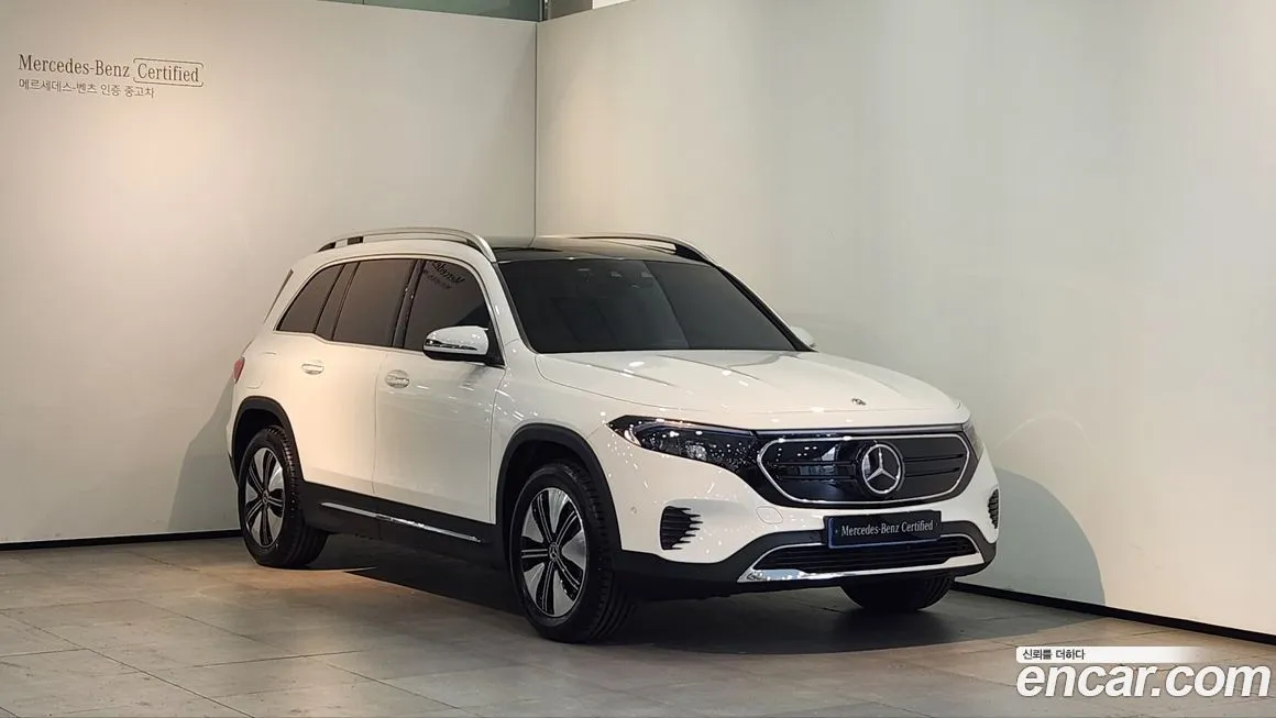 Mercedes-Benz EQB