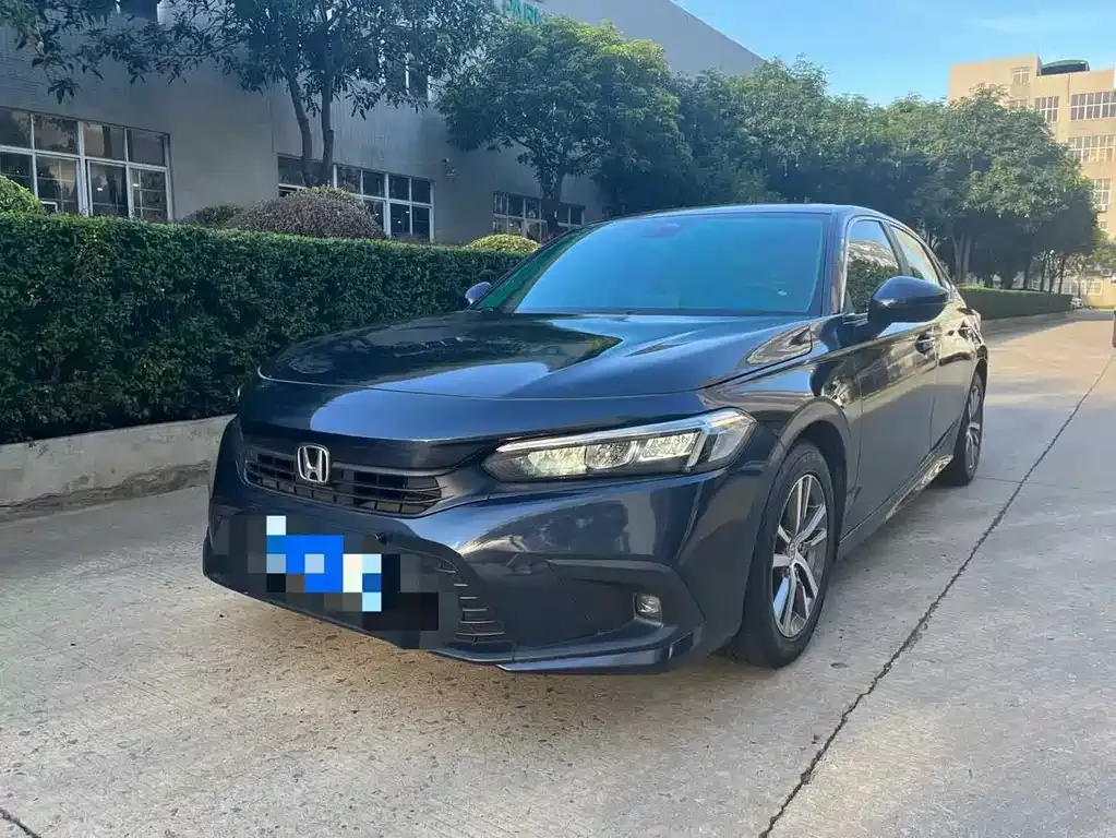 Honda Civic — фото 1