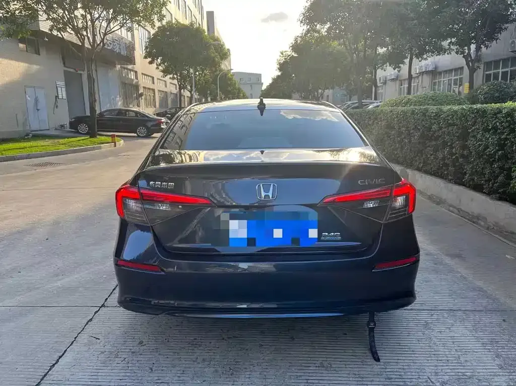 Honda Civic — фото 7