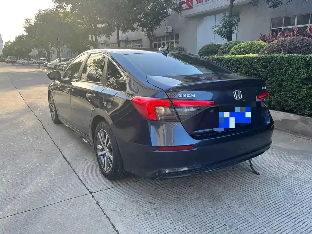 Honda Civic — фото 8